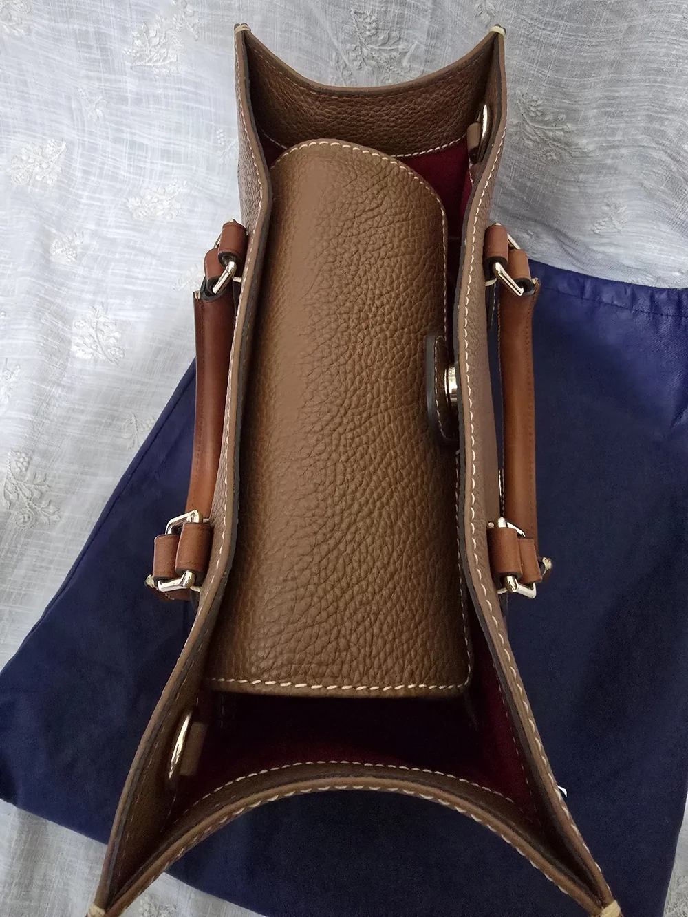 Dooney&Bourke Pebble Grain Leather